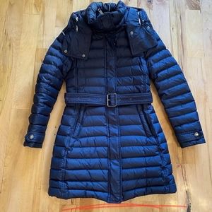 Navy blue Burberry Puffer